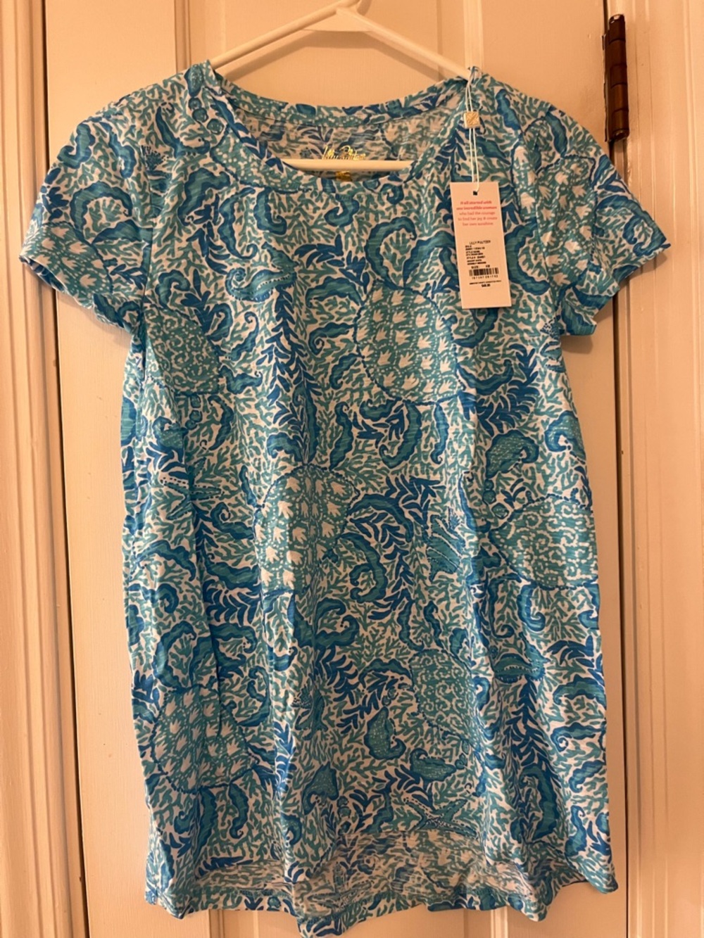 2 Lily Pulitzer Short Sleeve Printed Tees, scoop neck.